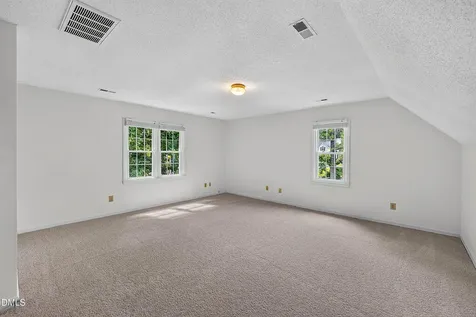 9541 Bells Valley Drive Raleigh NC 27617