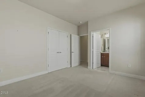 1206 Ventnor Place Cary NC 27519