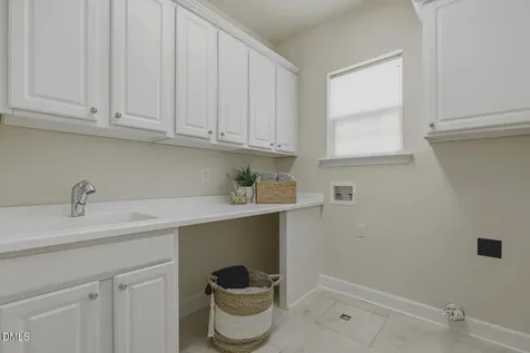 1206 Ventnor Place Cary NC 27519