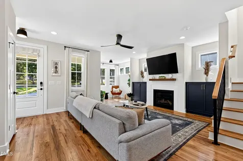 329 Grand Avenue Raleigh NC 27606