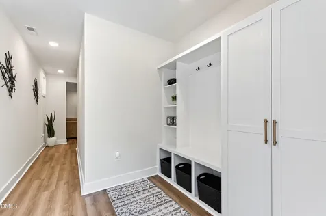 329 Grand Avenue Raleigh NC 27606