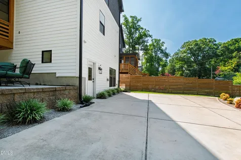 329 Grand Avenue Raleigh NC 27606