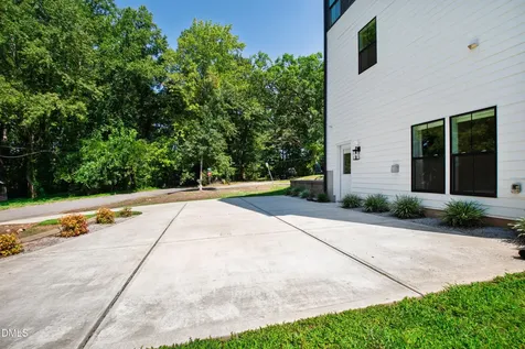 329 Grand Avenue Raleigh NC 27606