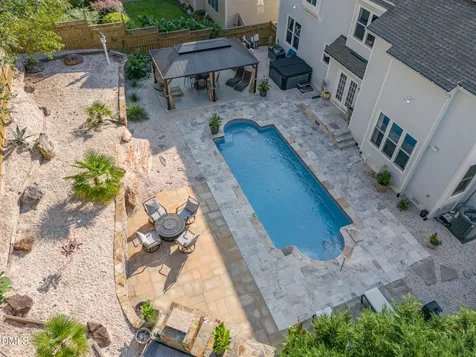 122 Brookbank Hill Place Cary NC 27519