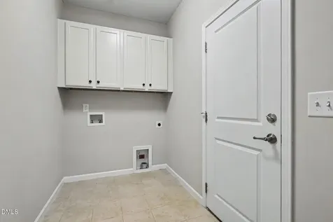 1787 Hammocks Beach Trail Apex NC 27502