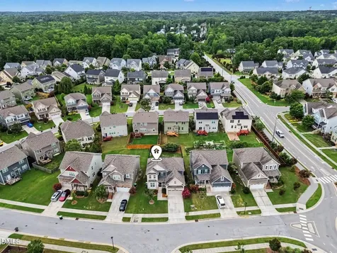 1787 Hammocks Beach Trail Apex NC 27502