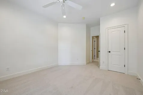 10912 Fitzwilliam Street Raleigh NC 27614