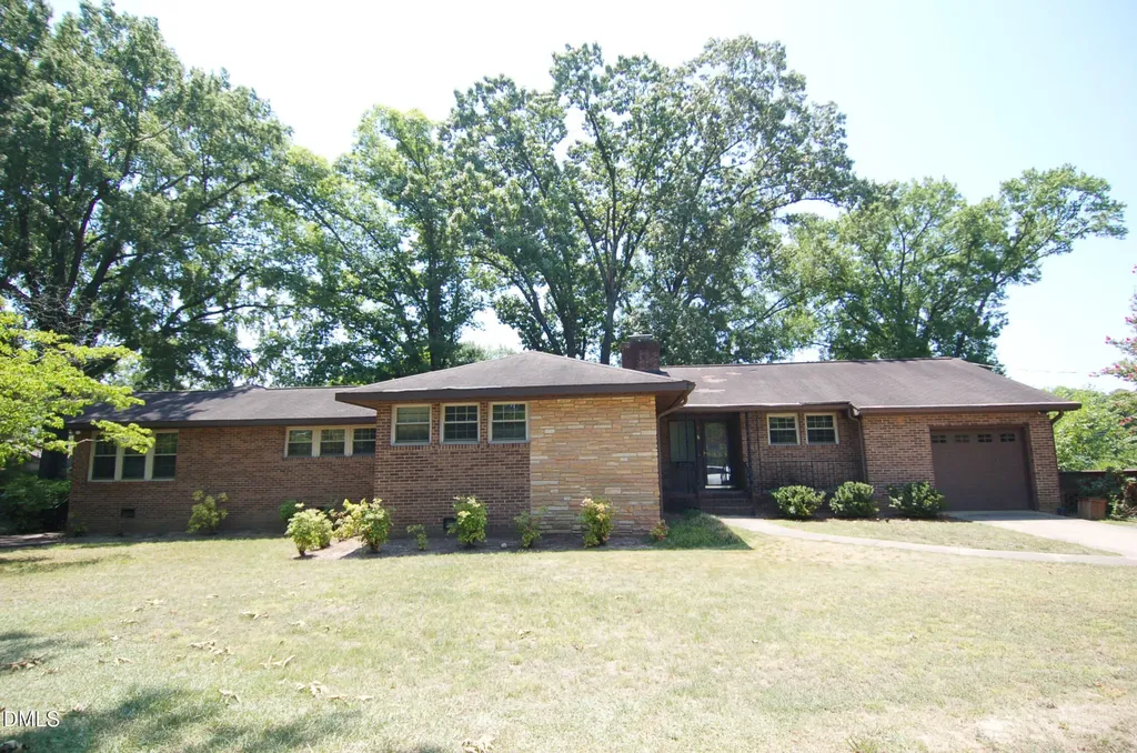 706 Smedes Place Raleigh NC 27605