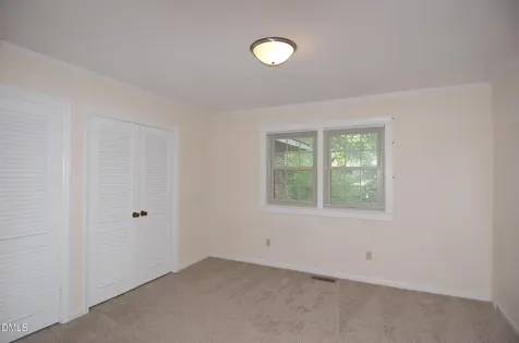 706 Smedes Place Raleigh NC 27605
