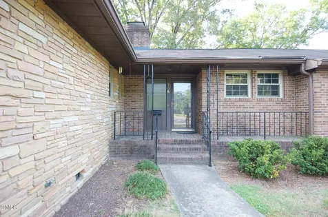 706 Smedes Place Raleigh NC 27605