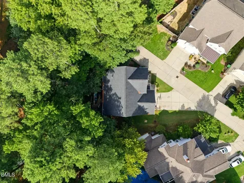 412 Thyme Place Raleigh NC 27609