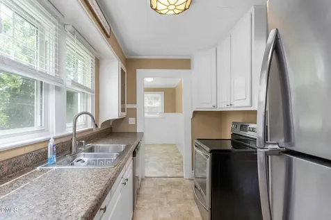 2308 Venie Street Burlington NC 27215