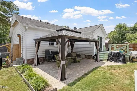 761 E Cardinal Drive Fuquay Varina NC 27526
