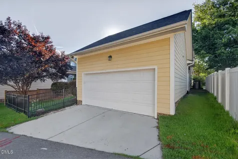 69 Fallenwood Lane Chapel Hill NC 27516