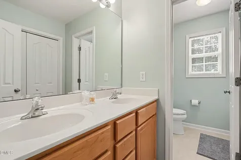 8417 Dunnington Circle Raleigh NC 27613