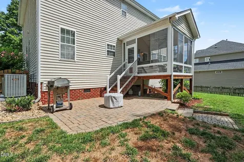 8417 Dunnington Circle Raleigh NC 27613