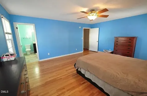 2824 Crestline Avenue Raleigh NC 27603