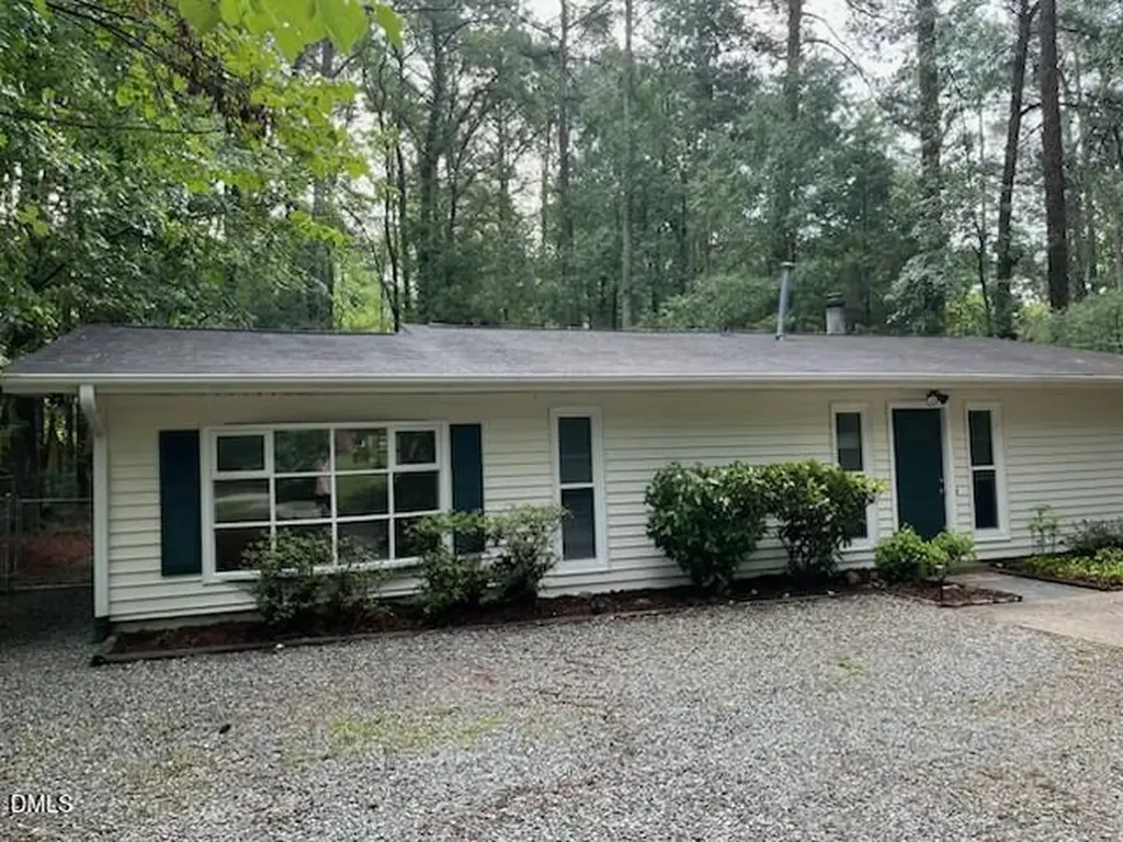 4 Winterberry Way Chapel Hill NC 27516