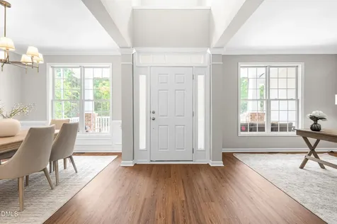 102 Mintawood Court Cary NC 27519