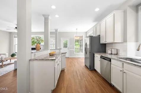 102 Mintawood Court Cary NC 27519