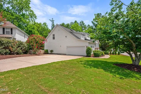 102 Mintawood Court Cary NC 27519