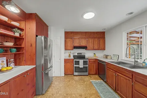 508 Yorktown Drive Chapel Hill NC 27516