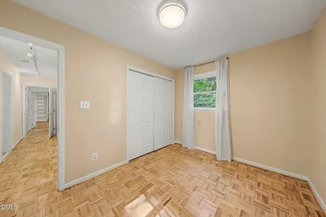 508 Yorktown Drive Chapel Hill NC 27516
