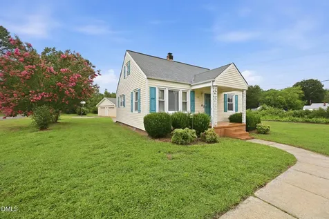404 Glen Raven Road Burlington NC 27217