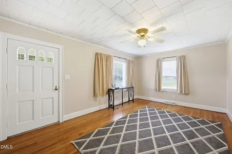 404 Glen Raven Road Burlington NC 27217