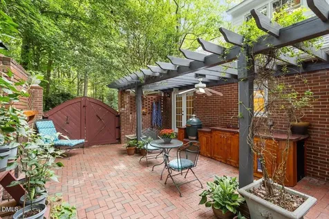 416 Brookside Drive Chapel Hill NC 27516