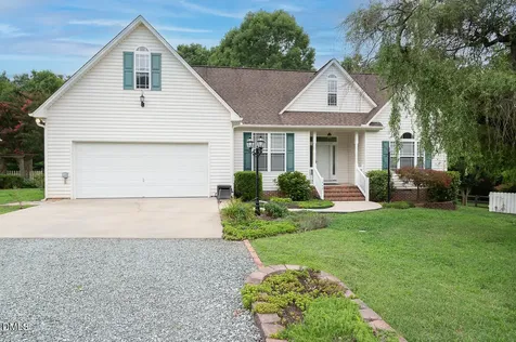1748 Conners Court Burlington NC 27215