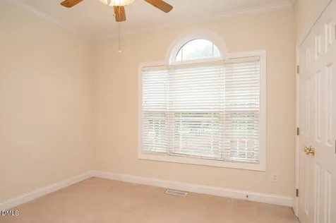 1748 Conners Court Burlington NC 27215