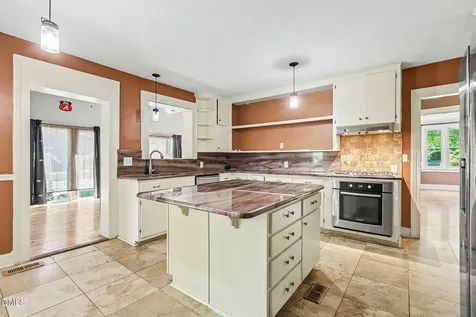 300 S Layton Avenue Dunn NC 28334