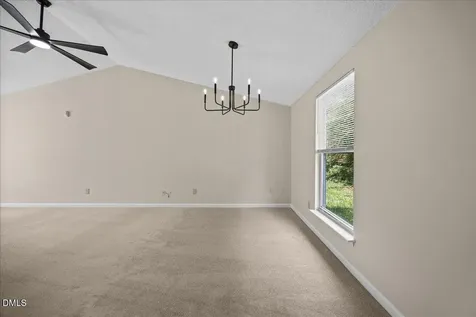 1621 River Knoll Drive Raleigh NC 27610