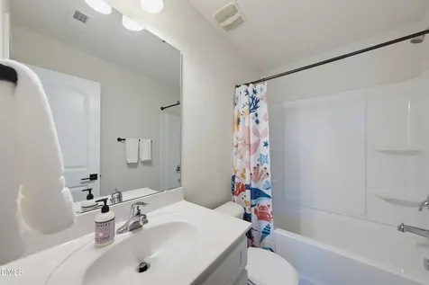 32 Tralee Court Fuquay Varina NC 27526