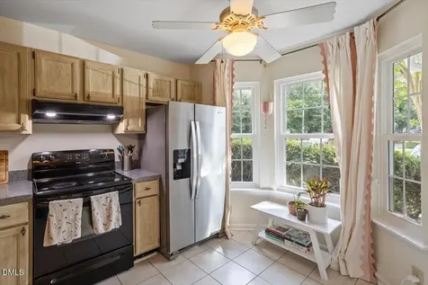 104 Sir Richard Lane Chapel Hill NC 27517