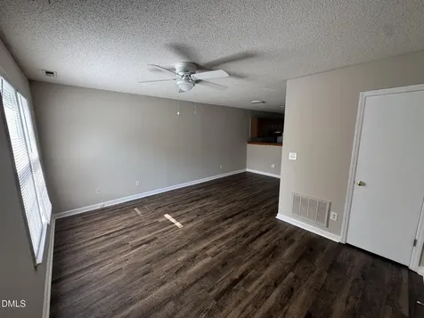 2910 Faversham Place Raleigh NC 27604