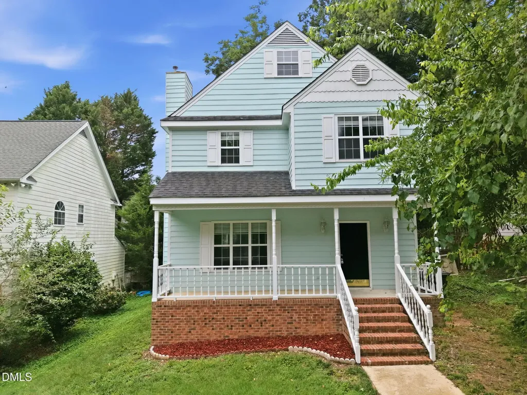 3805 Hollycrest Court Raleigh NC 27612