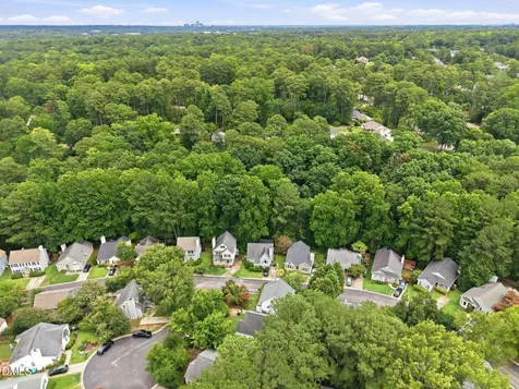 3805 Hollycrest Court Raleigh NC 27612