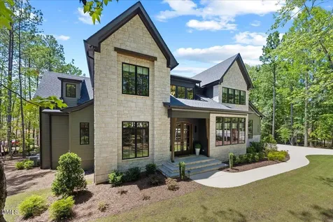 2200 Paddstowe Main Way Wake Forest NC 27587