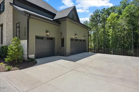 2200 Paddstowe Main Way Wake Forest NC 27587