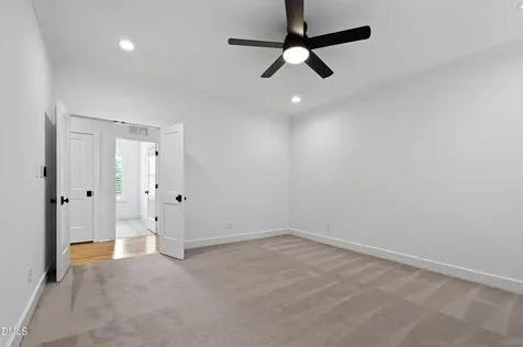 5021 Sandlewood Drive Raleigh NC 27609
