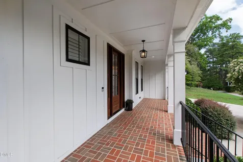 5021 Sandlewood Drive Raleigh NC 27609