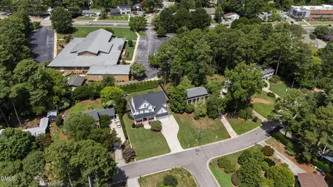 5021 Sandlewood Drive Raleigh NC 27609