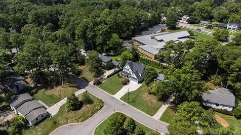 5021 Sandlewood Drive Raleigh NC 27609