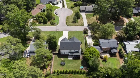 5021 Sandlewood Drive Raleigh NC 27609