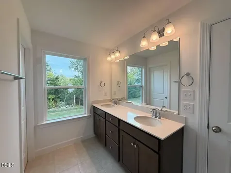 171 Yellow River Way Garner NC 27529