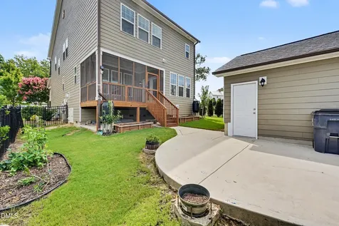 2917 Farmhouse Drive Apex NC 27502