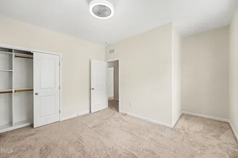 2917 Farmhouse Drive Apex NC 27502