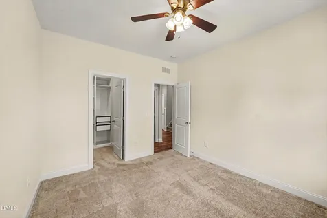 2917 Farmhouse Drive Apex NC 27502